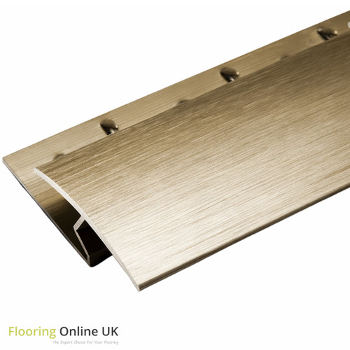 Aluminium carpet to - 0.9m,